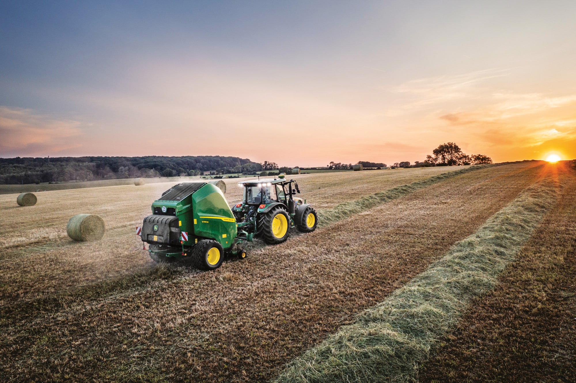 Overall John Deere V451M
